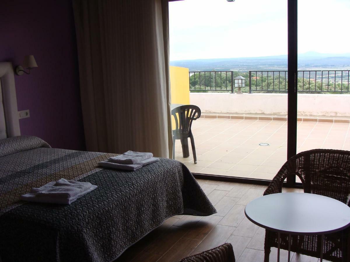 Apartamentos Rurales Manolo Casas del Monte エクステリア 写真