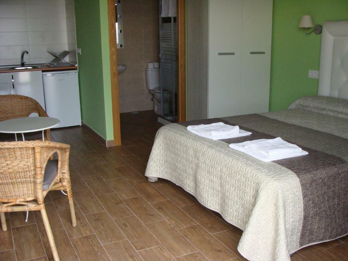 Apartamentos Rurales Manolo Casas del Monte エクステリア 写真